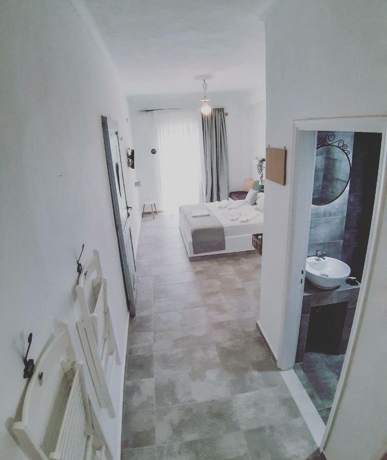 Filio Guesthouse กีปรี ภายนอก รูปภาพ